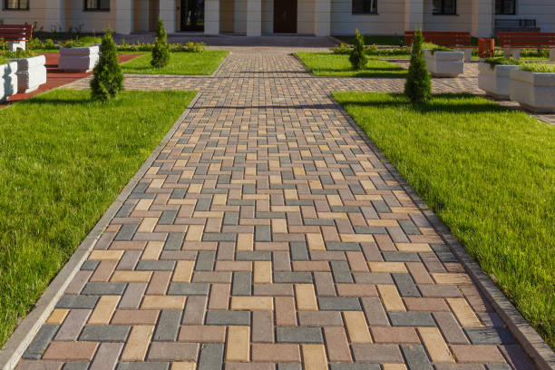 Best Driveway Pavers Near Me  in Lewistown, IL